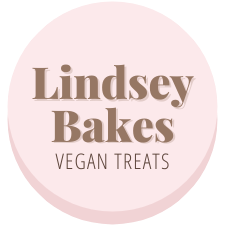 Lindsey Bakes Logo